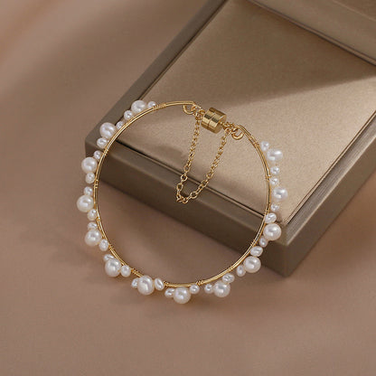 Golden Moonlight – Handmade Natural Pearl Bracelet