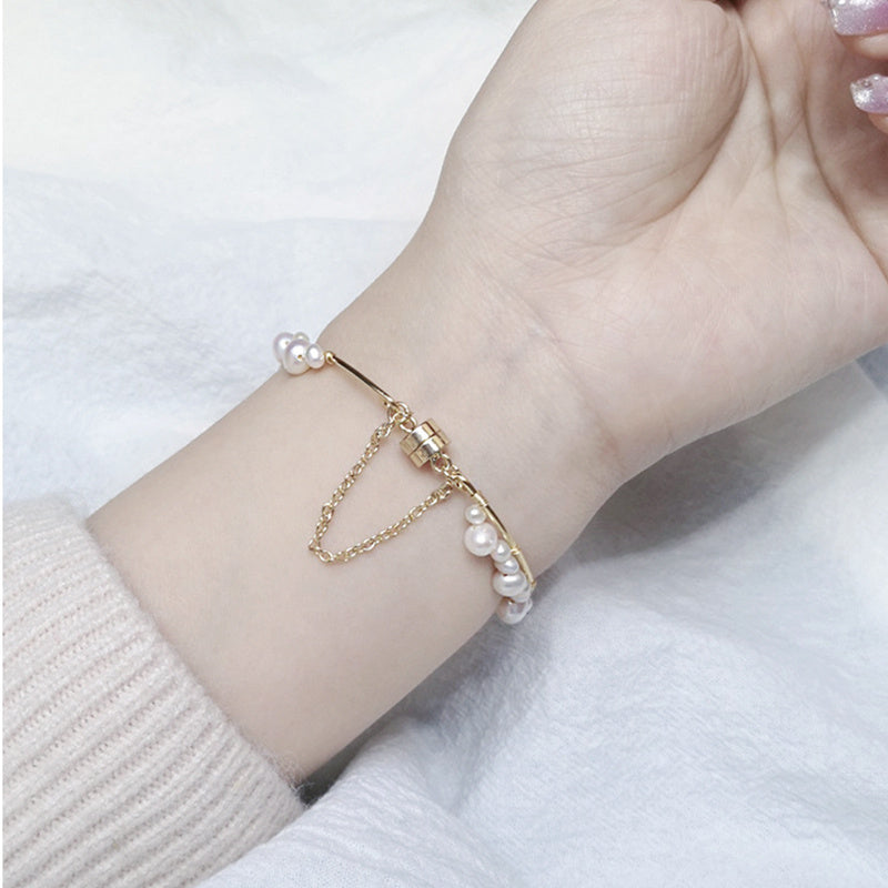 Golden Moonlight – Handmade Natural Pearl Bracelet